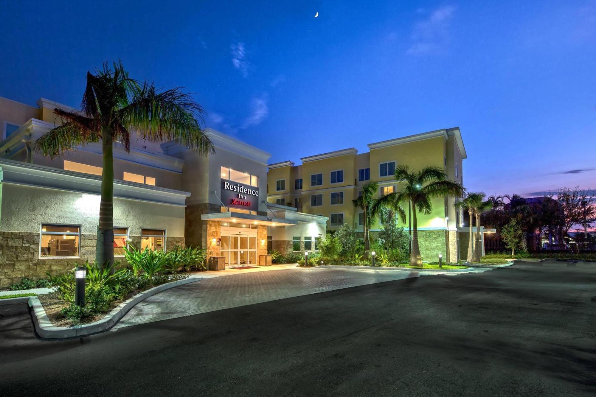 Residence Inn Fort Lauderdale Pompano Beach Central מראה חיצוני תמונה